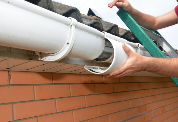 Cost of Gutter Maintenance in Jersey City