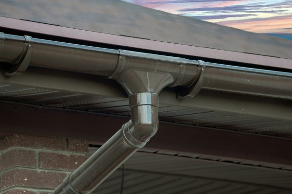 Cost of Building Gutter Installation in Jersey City