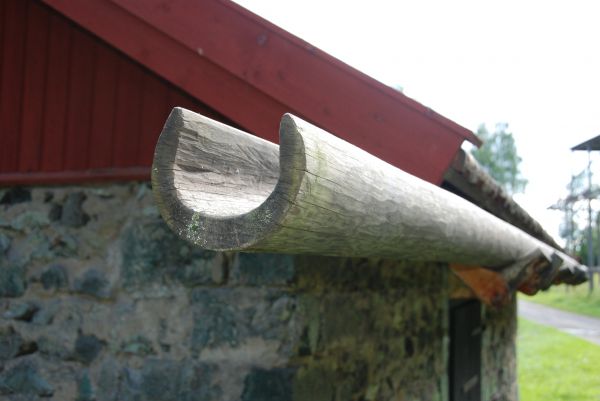 Cost of Wooden Gutter Repair in Jersey City