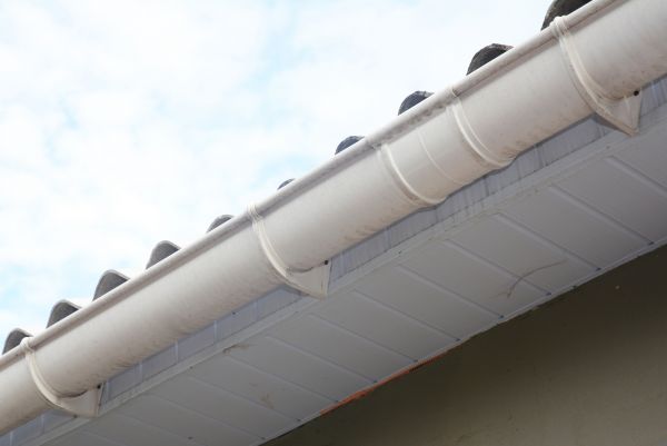 Cost of Plastic Gutter Installation in Jersey City